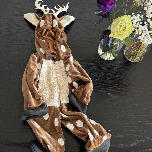 Halloween Costumes Other - Brown Deer 3/6 month baby Costume